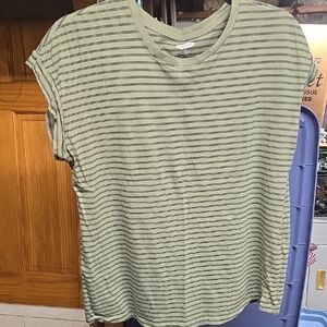 Old Navy Green Striped Short Sleeve Tee